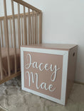 Load image into Gallery viewer, Speelgoedkist met naam - Toybox with name - M 40x40x40 cm
